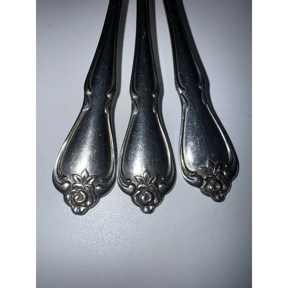 7 Oneida Arbor Rose True Rose 1881 Rogers Spoons‎ Forks Stainless Flatware B